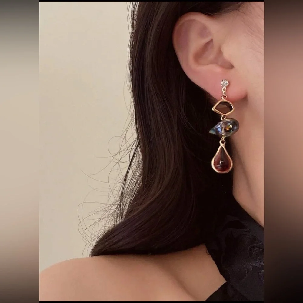 Rhinestone Decor Geometric & Water Drop Earrings - Picture 5 of 6